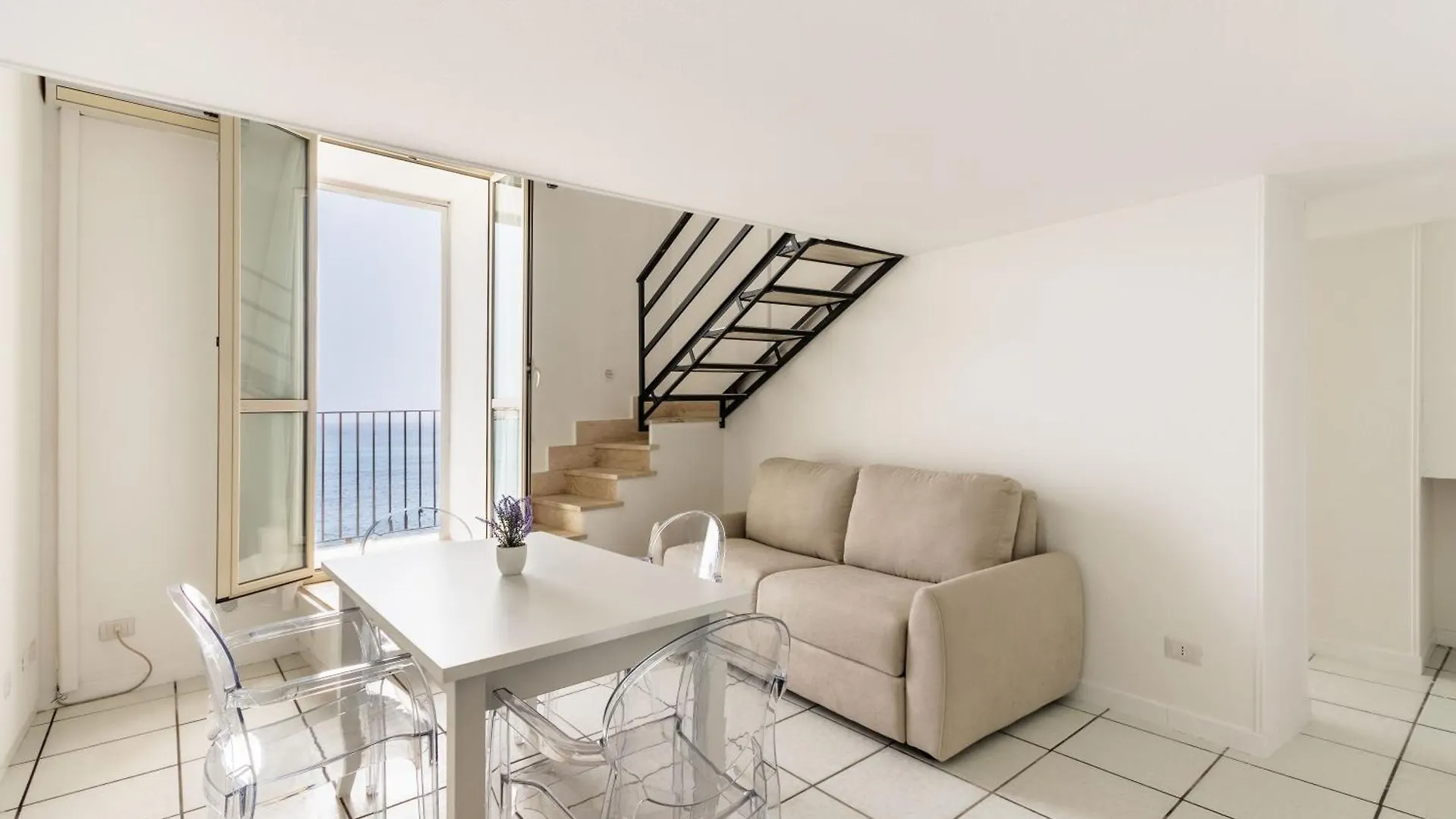 Fronte Mare Apartments & City Views Syracuse
