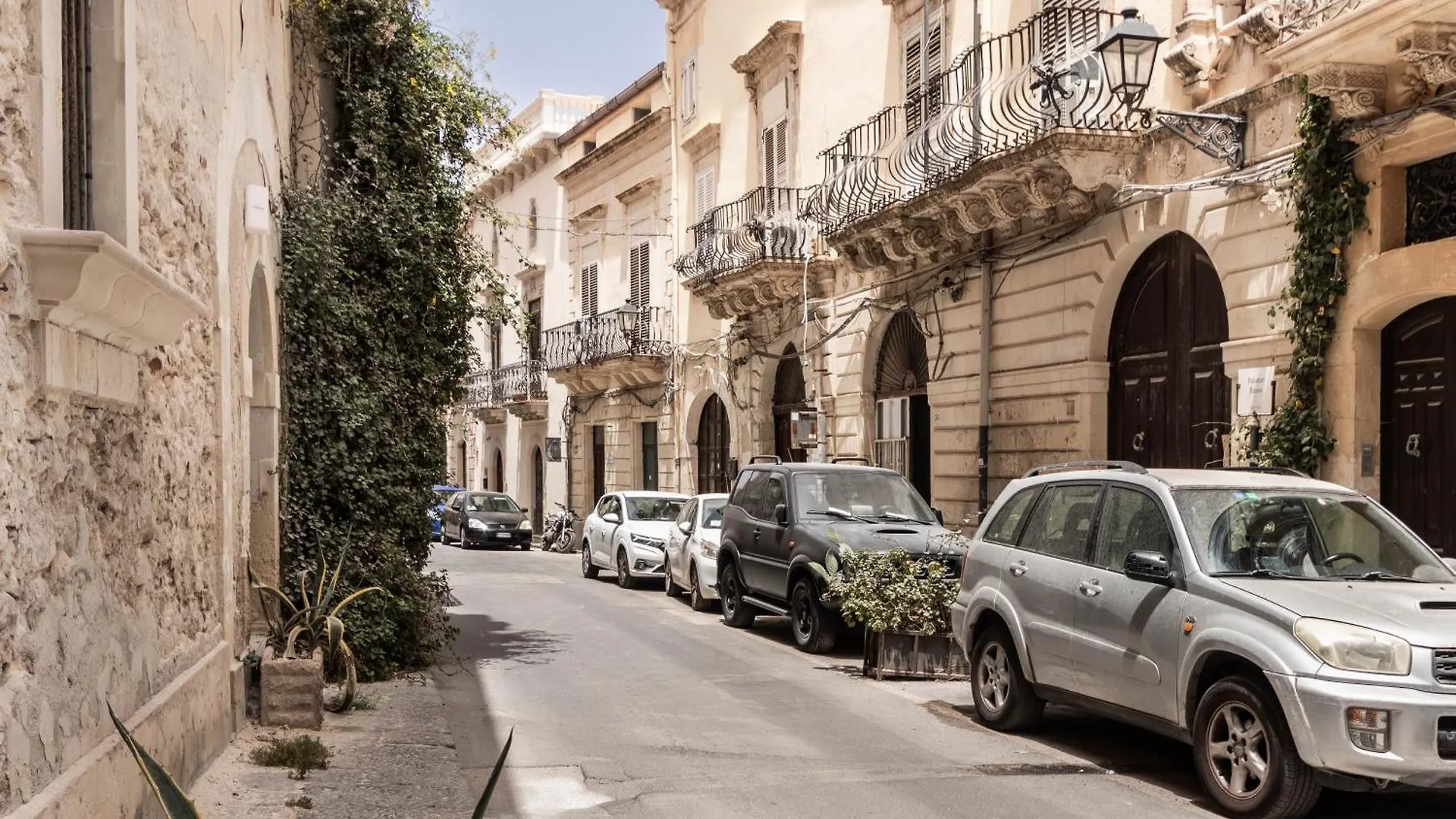 Fronte Mare Apartments & City Views Syracuse