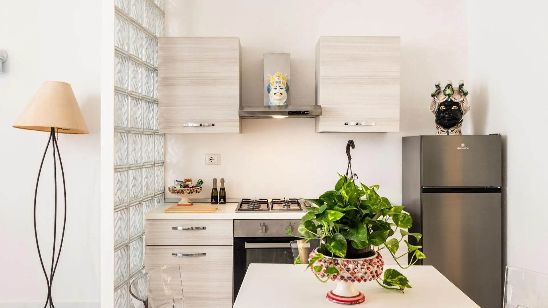 Fronte Mare Apartments & City Views Syracuse